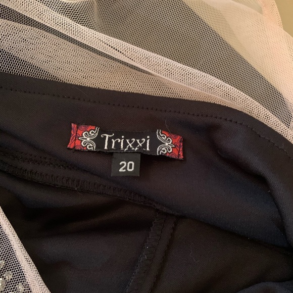 Plus size 20 illusions Beaded top black swing dres - Picture 6 of 6